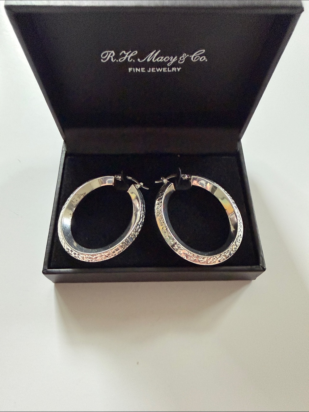 Macy’s Fine Jewelry Silver Tone Textured Oval Hoop Earrings